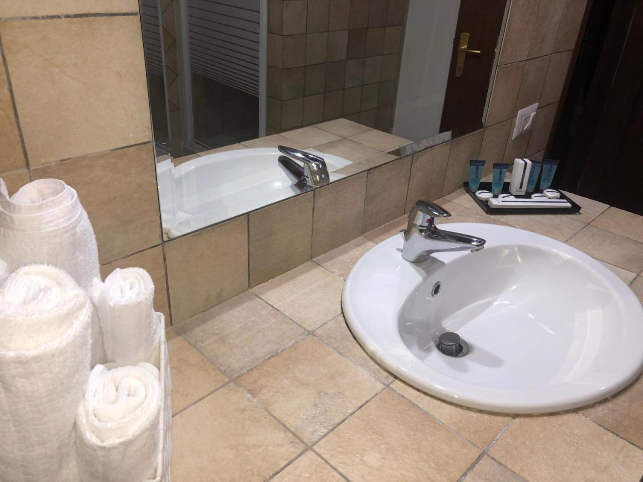Aquila Di Mare Villa Fiumicino Ngoại thất bức ảnh